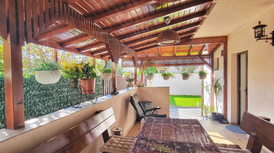 vand vila p+2 sector 5 - Poză 3