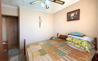 De vanzare 3 camere , decomandat -zona Vasile Alecsandri. - Poză 3