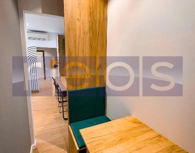 APARTAMENT DE VANZARE 3 CAMERE + TERASA 40 MP ZONA ULTRACENTRALĂ - Poză 4