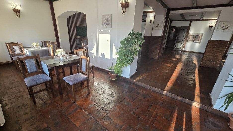 Restaurant 90 persoane+terasă 120 persoane,posibili asociere - Poză 16