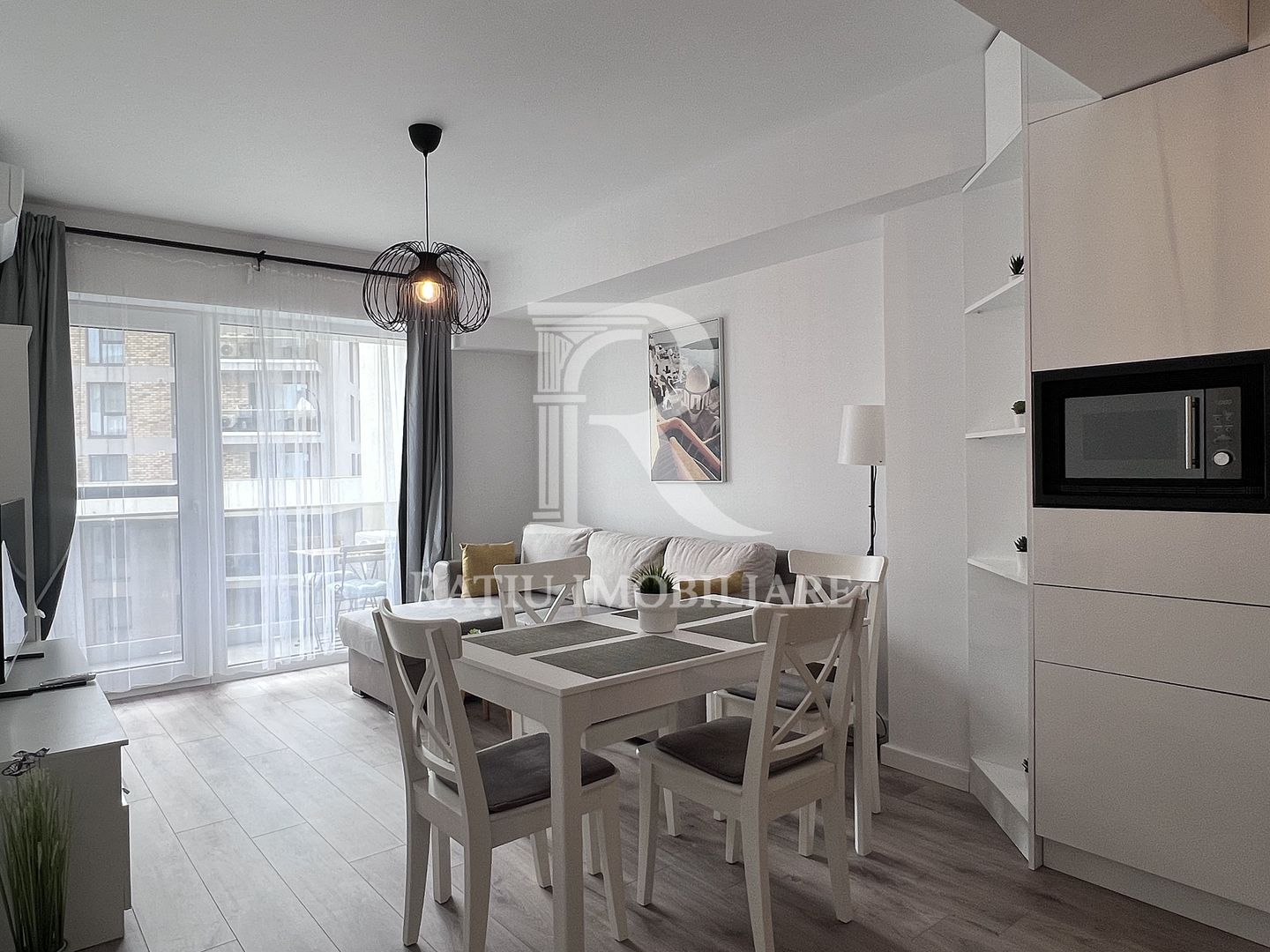 Apartament cu 3 camere | Parcare Subterana | Prima Green | Oradea - Poză 1