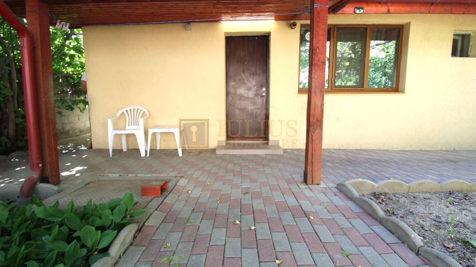 2 camere la curte intr-o zona linistita in Cetatii - Poză 12