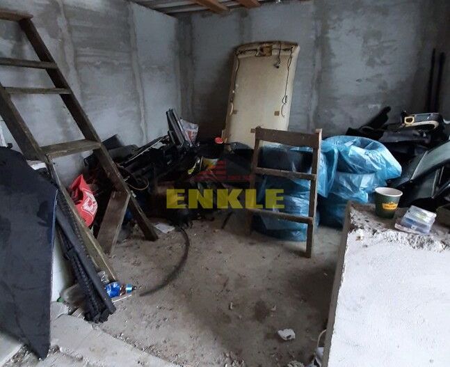 Casa D+P+M , zona Imparat Traian, pret 33000 euro - Poză 3