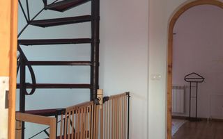 Casa Sura mica cartier EDEN mobilata si utilata 500 mp teren - Poză 5