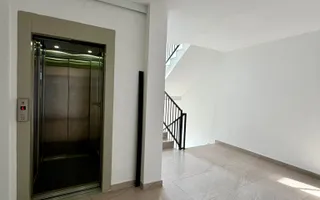 Penthouse de vanzare | 3 camere | 2 bai | 76mp | terasa 76mp | garaj - Poză 17
