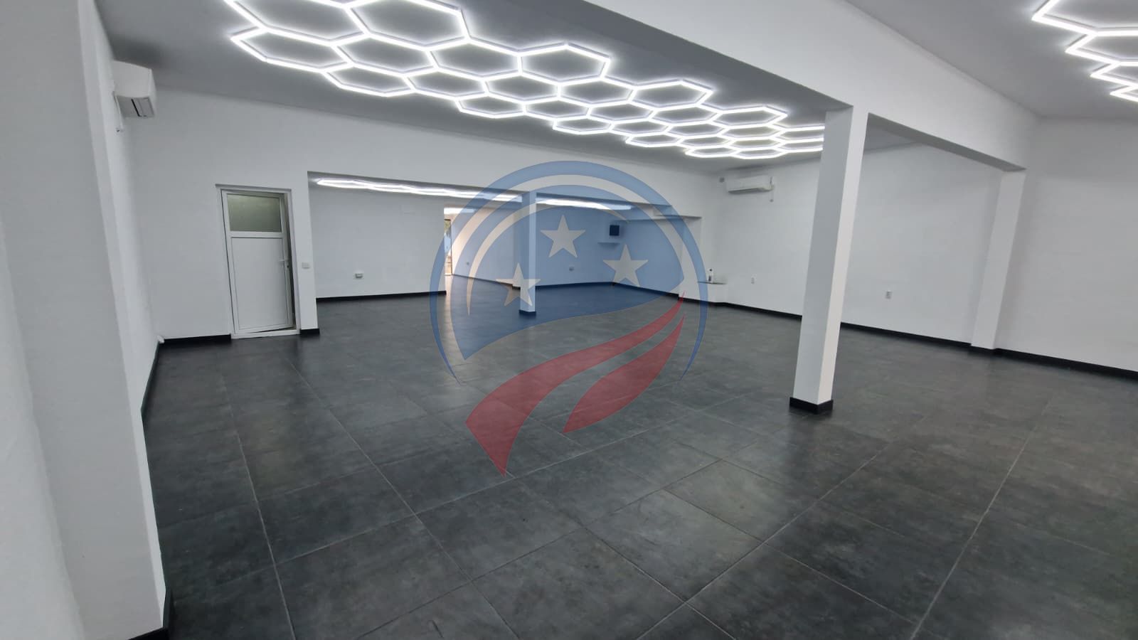 SPATIU COMERCIAL 150 mp  DE INCHIRIAT IN FILIASI , STADAL - CENTRAL - Poză 7