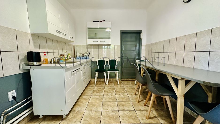 Apartament pentru 10 muncitori la Casa, Nufărul - Poză 4