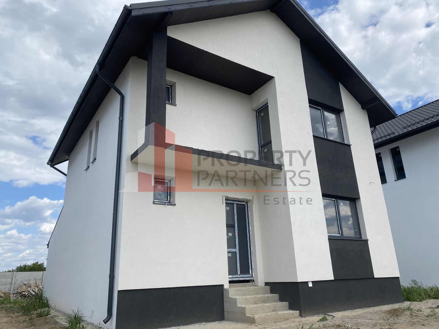 Casa P+1 in Sabareni. - Poză 2