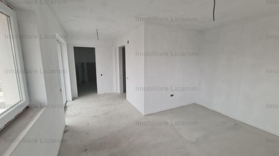 Vila Stupini P+E, 5 camere,curte,acces auto.(Parte Duplex) - Poză 10