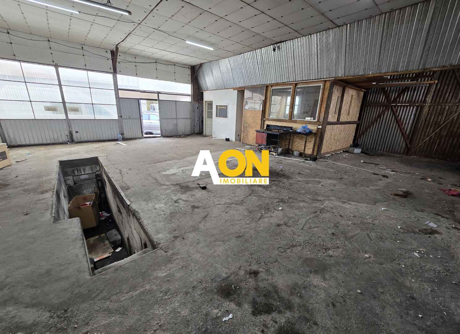 Spațiu Industrial, 144mp, Zona Carolina Mall - Poză 2