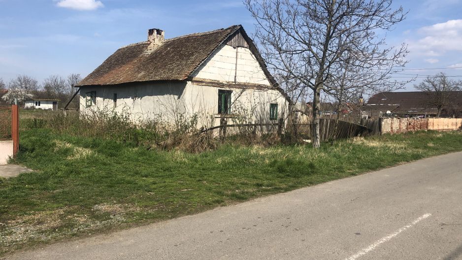 Teren Parta-3593 mp-str Primariei - Poză 3