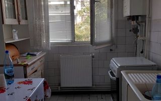 Aprtament 2 cam, Tig 1,et 3 si  un garaj mare langa bloc - Poză 2