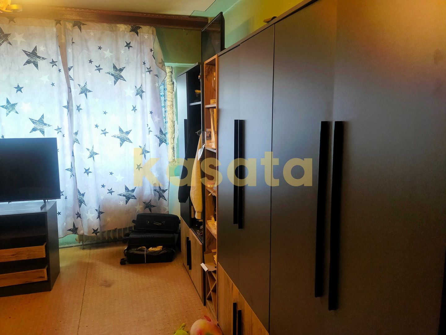 OPORTUNITATE | APARTAMENT 4 CAMERE | OBOR | DECOMANDAT | BLOC 1981 - Poză 3