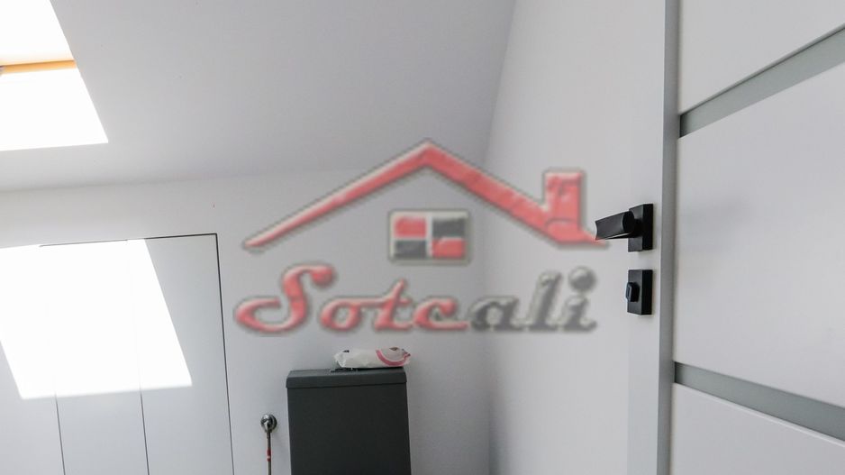 VILĂ MODERNĂ DE LUX CU PISCINĂ, FOTOVOLTAICE ȘI FOIȘOR – BREAZA - Poză 36