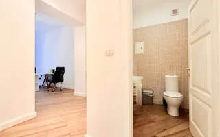 Spațiu Birou - Imobil istoric complet renovat - Poză 11