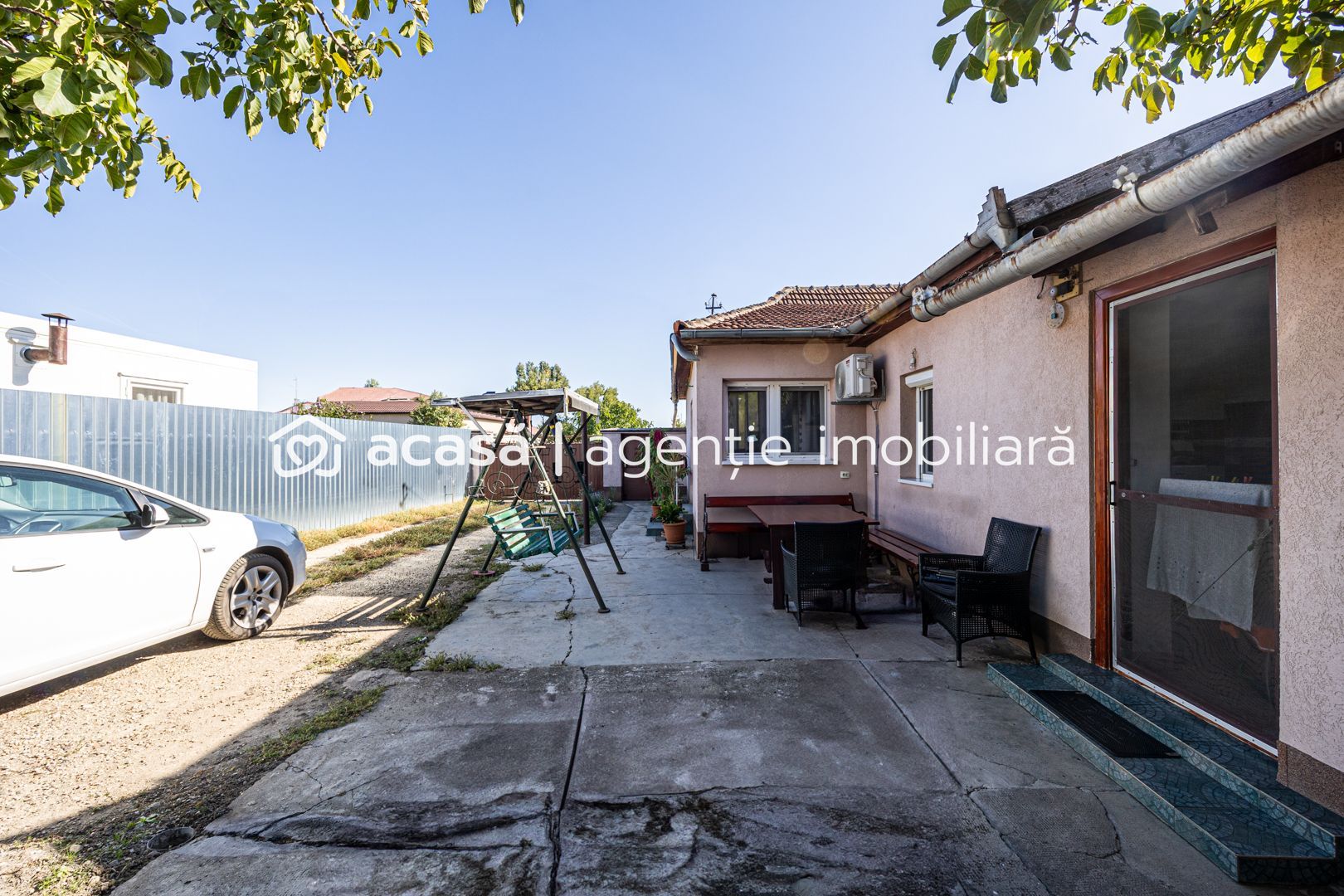 Preț redus! Casă în localitatea Turnu - Poză 9