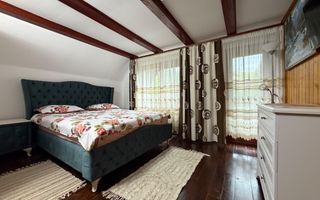 Casa / Pensiune 5 dormitoare Manastirea Humorului - Poză 16