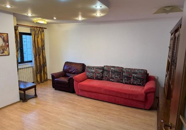 Apartament 3 camere de inchiriat, centrala proprie, Drumul Sarii - Poză 14