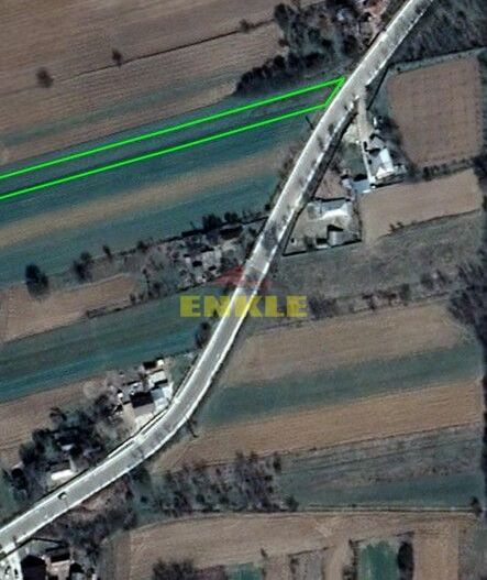 Teren intravila 4300 mp-Icuseni/Vorona,pret 4 e/mp negociabil! - Poză 2