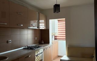 Apartament 3 camere de inchiriat, cartier Tatarasi, etaj 3/4, loc de parcare inclus - Poză 6