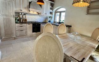 Casa 4 camere, PET FRIENDLY,  Tractorul - Poză 6