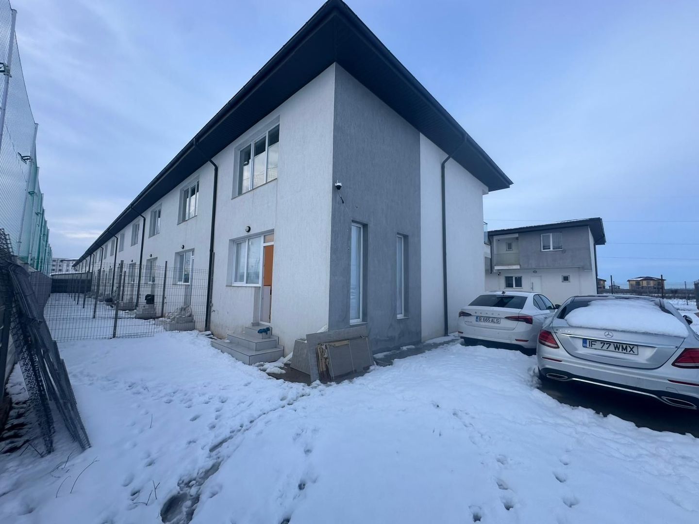 CASA INSIRUITA RIVIERA PARK, PARTIAL MOBILATA, CURTE 150 MP, COMIS 0% - Poză 17