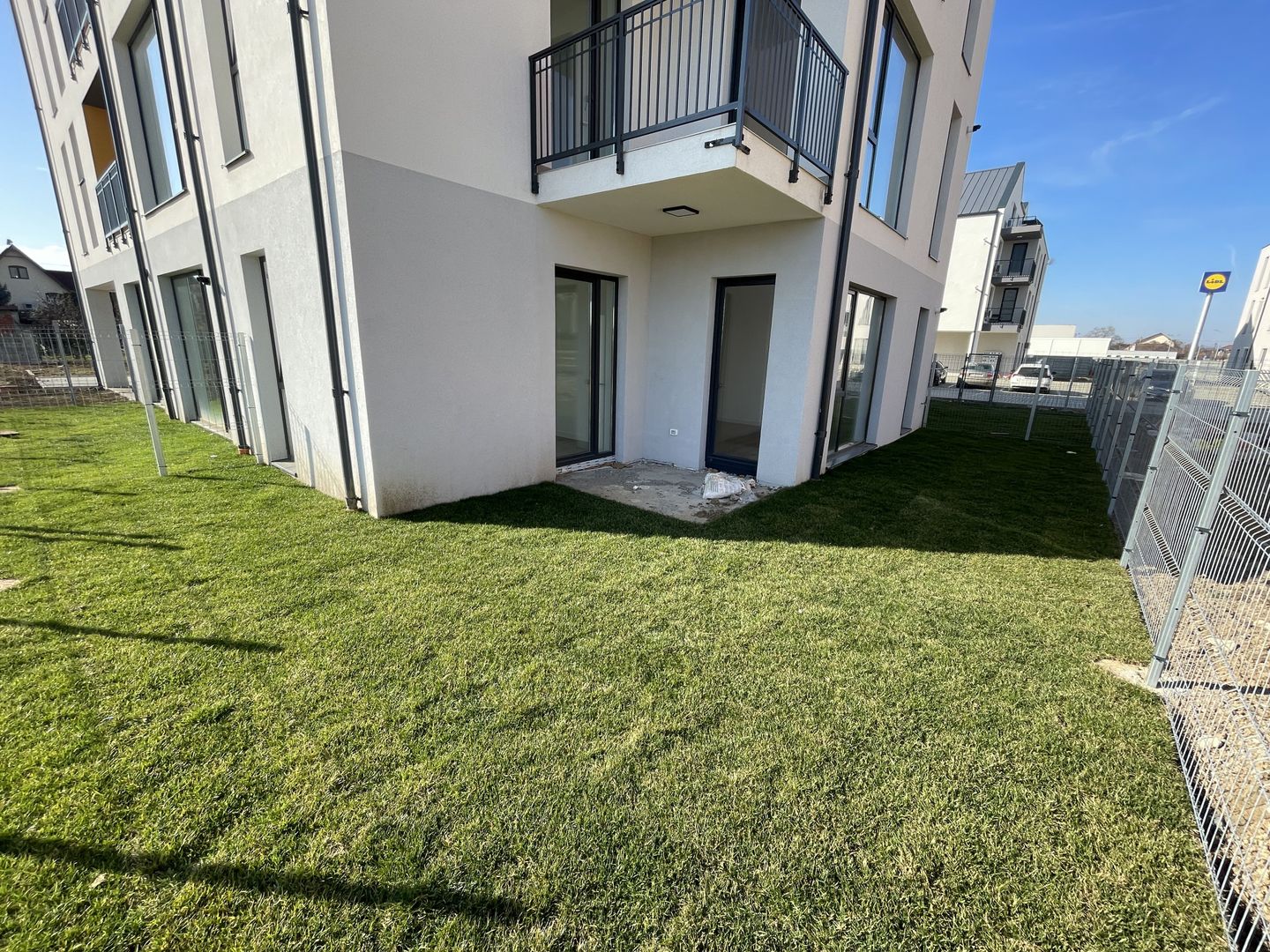 Apartamente decomandate | Lift | Gradina proprie | Dezvoltator - Poză 1