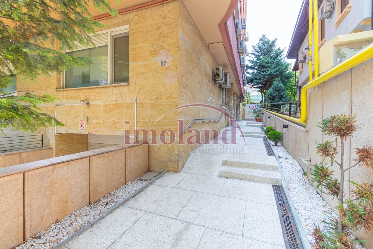 Inchiriere office/rezidenta - 5 camere - Bd Aviatorilor - Poză 24