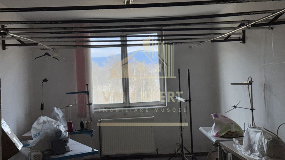 BLOC DE GARSONIERE P+4 SUPRAFAȚĂ UTILĂ 2135MP TEREN 2967 MP CĂMPULUNG - Poză 53