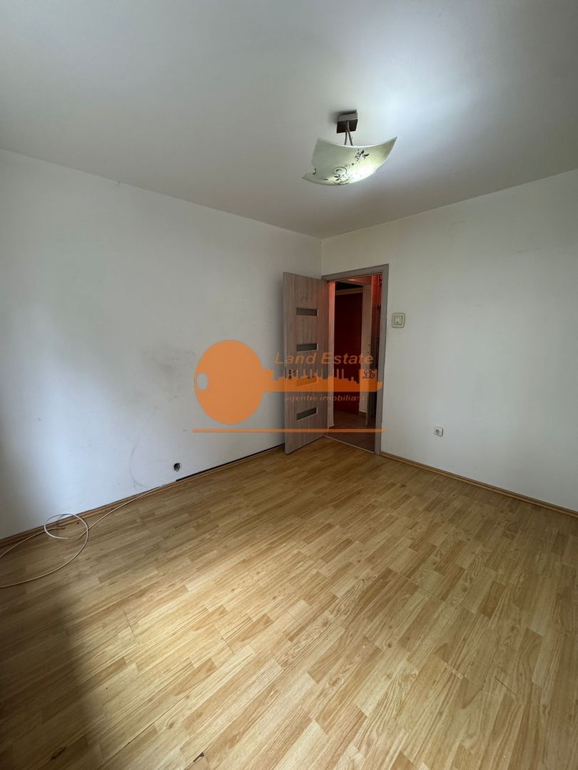 3 camere Crangasi-Zboina Neagra( Geam baie ) - Poză 4