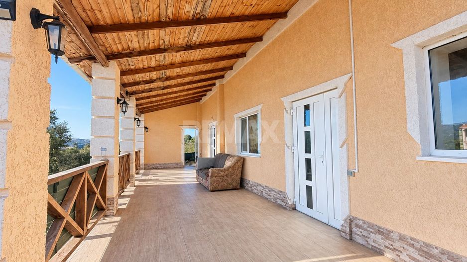 CASĂ CU TEREN DE 19 ARI ȘI GARAJ | CHIRCA,  ANENII NOI | 53.900 € - Poză 6