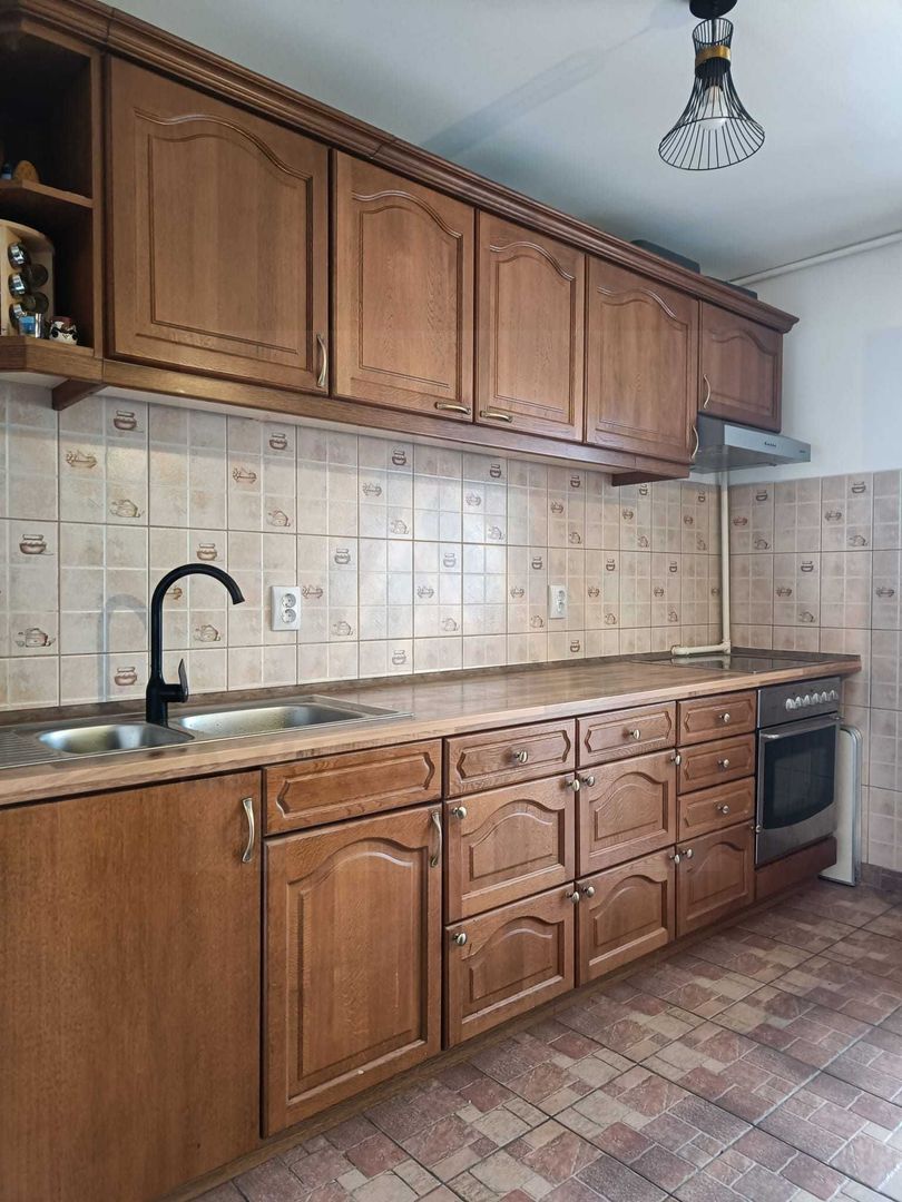 Apartament 2 camere decomandat 52 mp utili și balcon 5 mp în Cisnădie - Poză 5