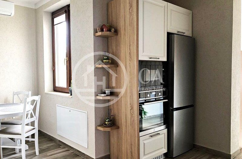 Casa de inchiriat cu 3 camere in zona centrala, Oradea - Poză 4