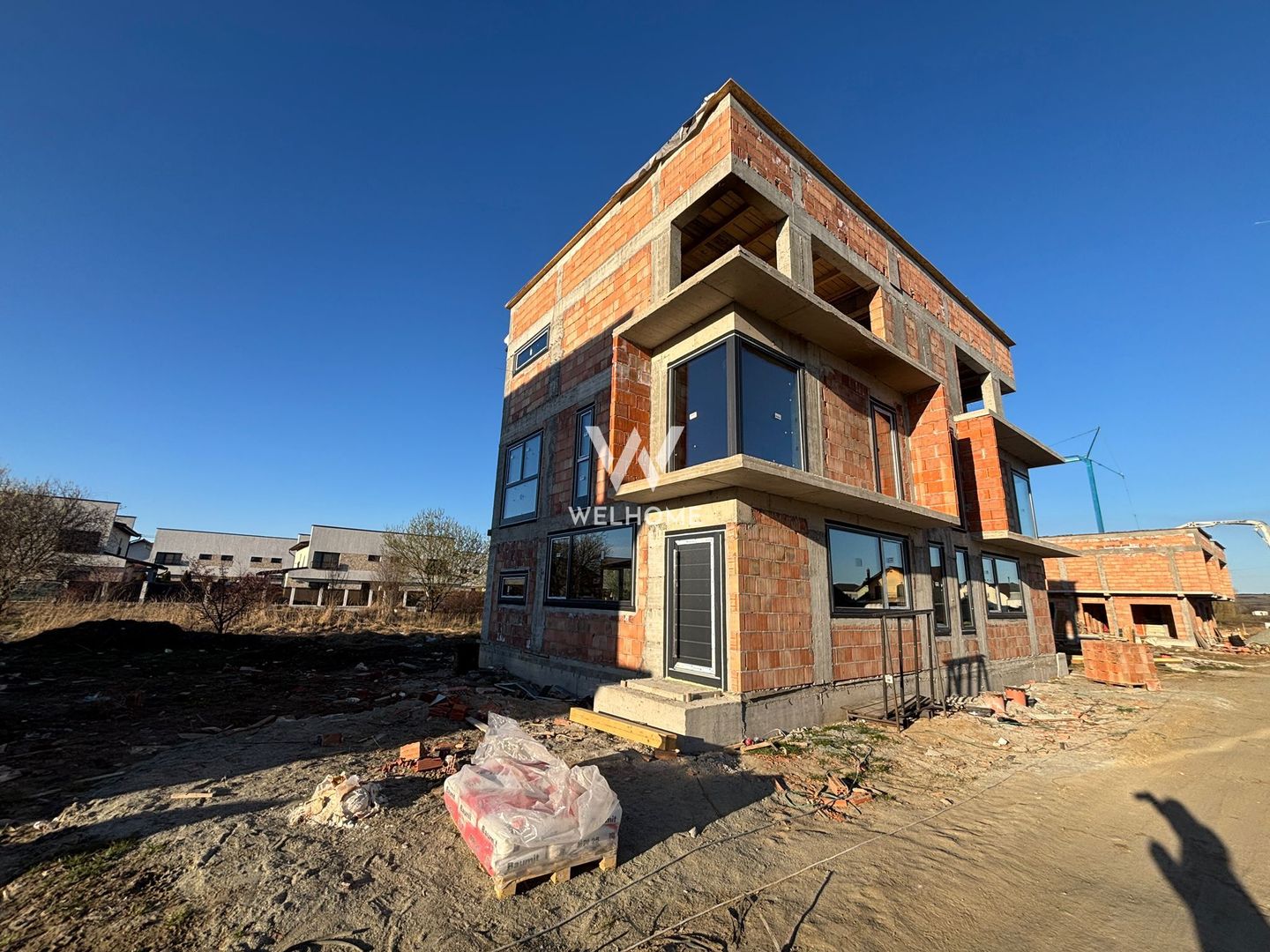 Casa MODERNA cu etaj RETRAS, zona Triajului, Selimbar - Poză 1