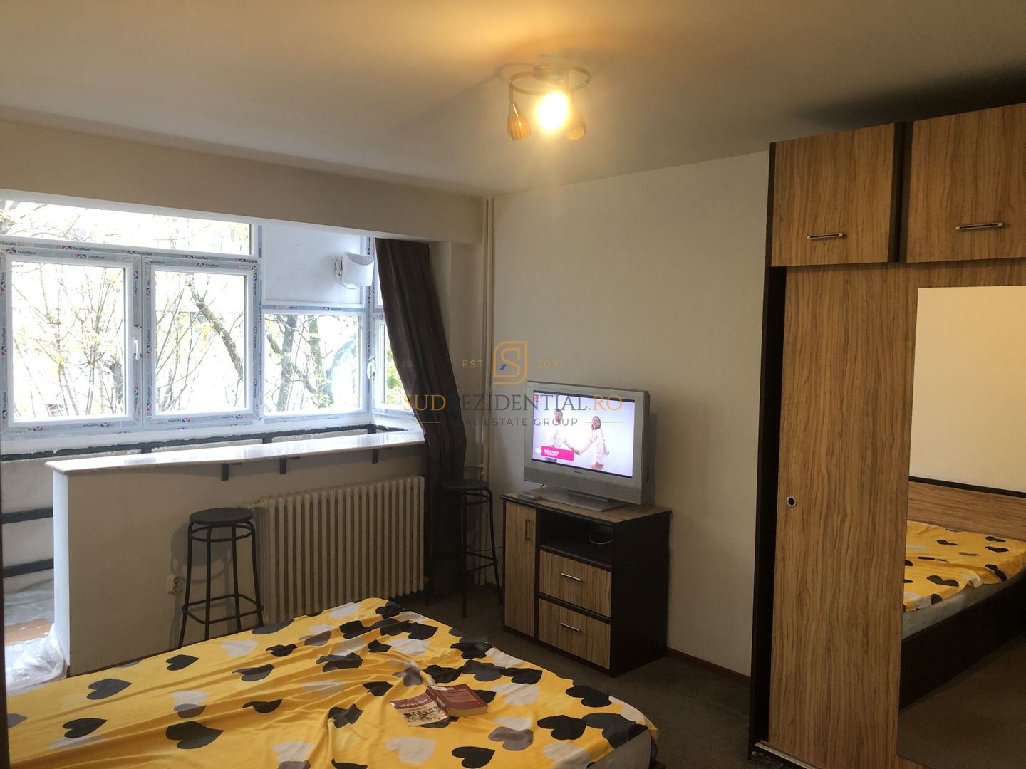 Apartament 2 camere, 3/7, decomandat, Berceni, Comision 0% - Poză 1