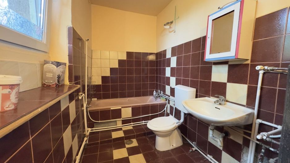 Casă 3 camere, Teren 3.263 mp, Str.Mărășești Nr.16 -Carei-Comision 0% cumpărător - Poză 9
