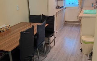 De vânzare apartament 2 camere, decomandat - zona Astra - Poză 7