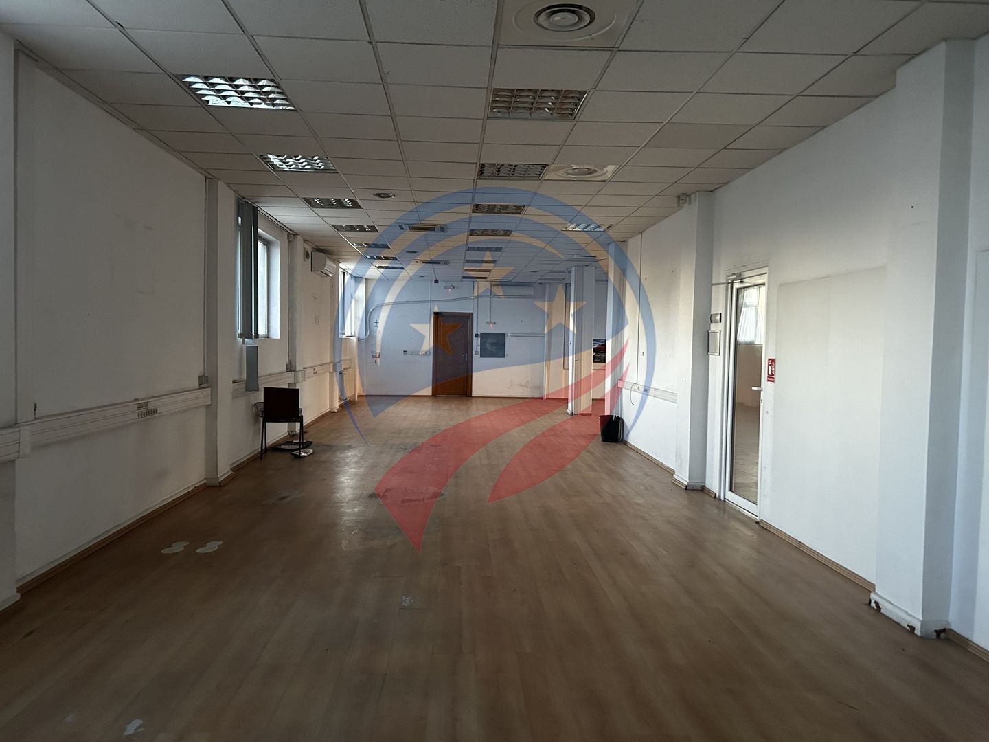 Clădire comercială P+2E, 1000 mp - Poză 5