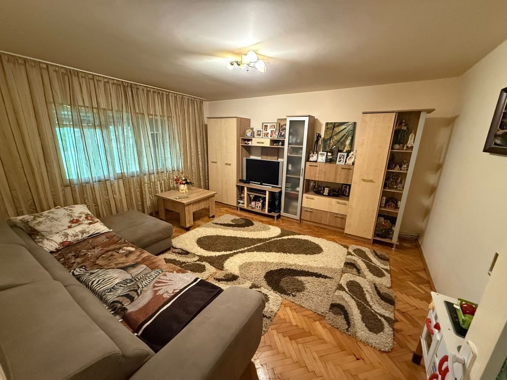 Vand Apartament 3 camere M16 - Poză 4