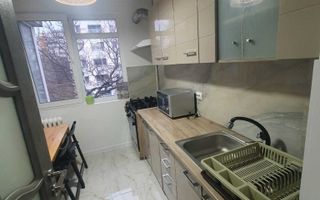 Apartament 3 camere, balcon, mobilat complet, etaj 3, Titan - Poză 2