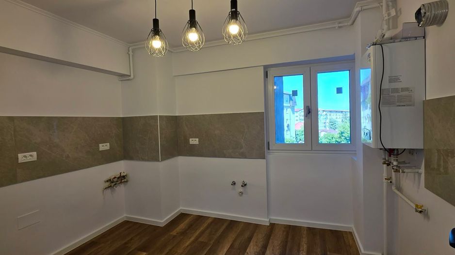 APARTAMENT EXCEPTIONAL 4 CAMERE, RENOVAT DE LA 0 , ETAJ 3 - Poză 1