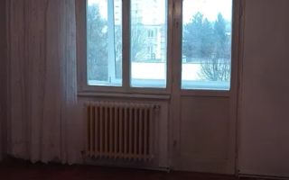 Apartament ideal pentru amenajare, confort 2 sporit – 3 camere, Dâmbu - Poză 1