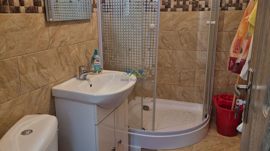 Inchiriez apartament 2 camere semi, pe Pietonala, et 1, 40mp, mobilat - Poză 8