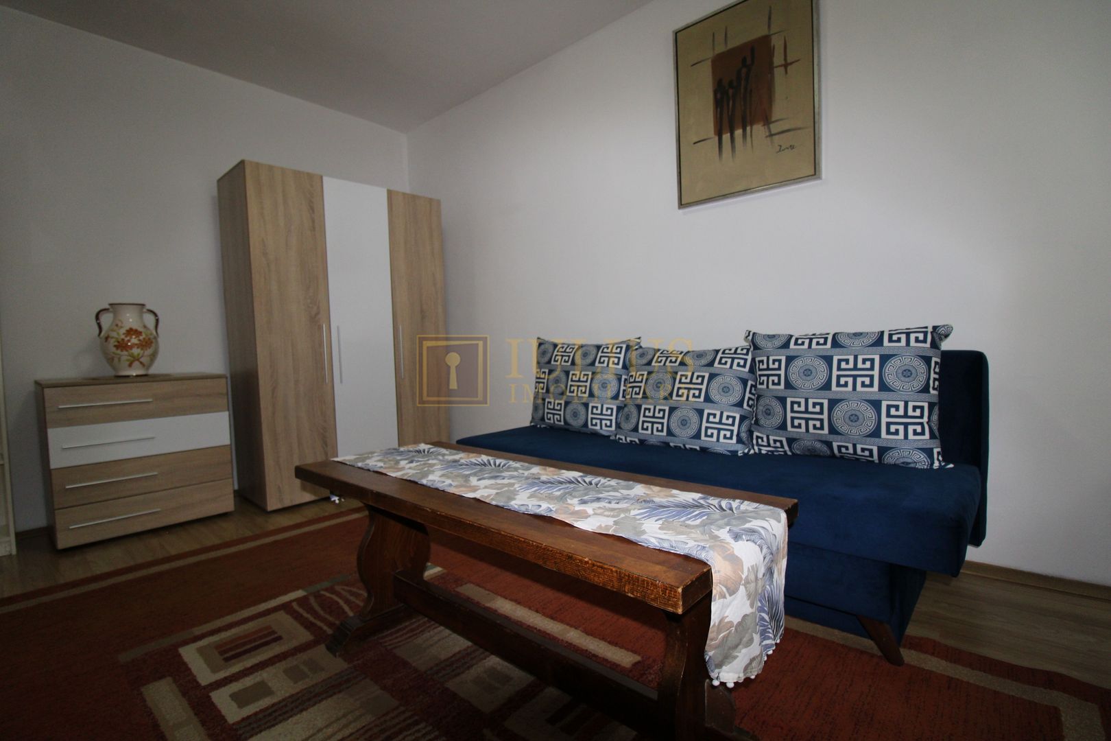 Apartament cu o camera, zona Lipovei. - Poză 1