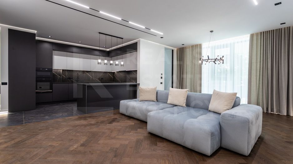 Chirie, apartament, 4 camere, str. Universității, Centru - Poză 22
