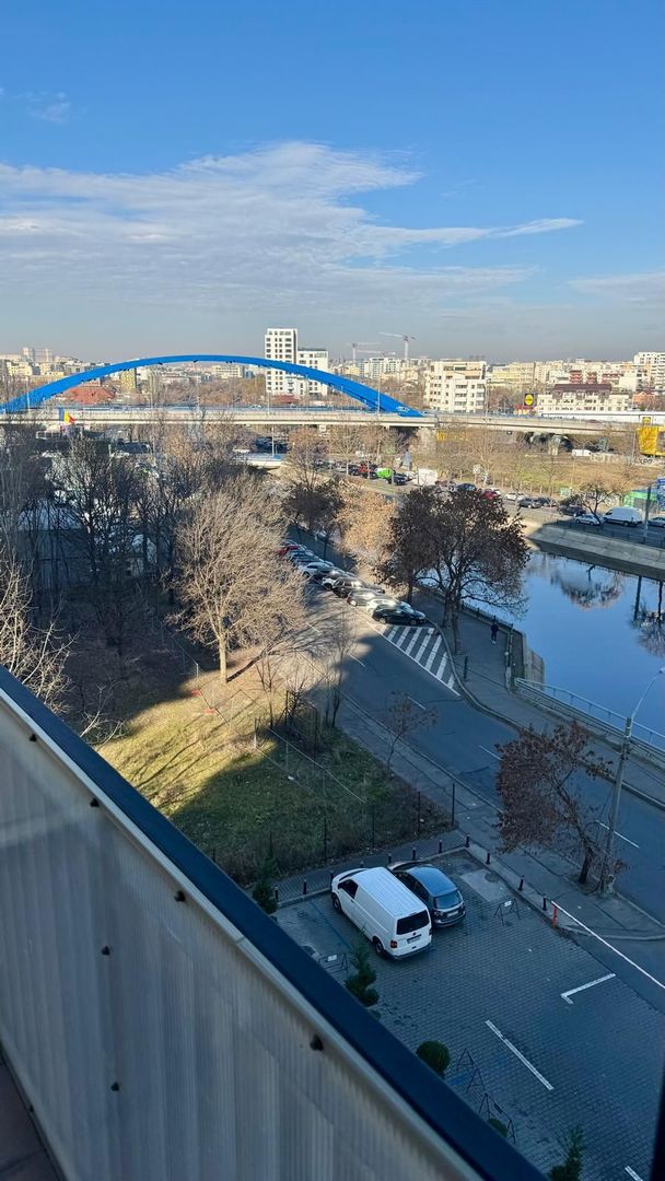 De vanzare - 3 camere decomandat etaj 4 - Splaiul Unirii - Poză 17