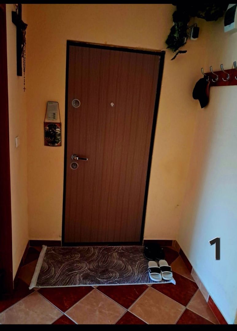 BRASADAS vinde ap 3 cam etaj 2/4 in Micro 17. - Poză 2