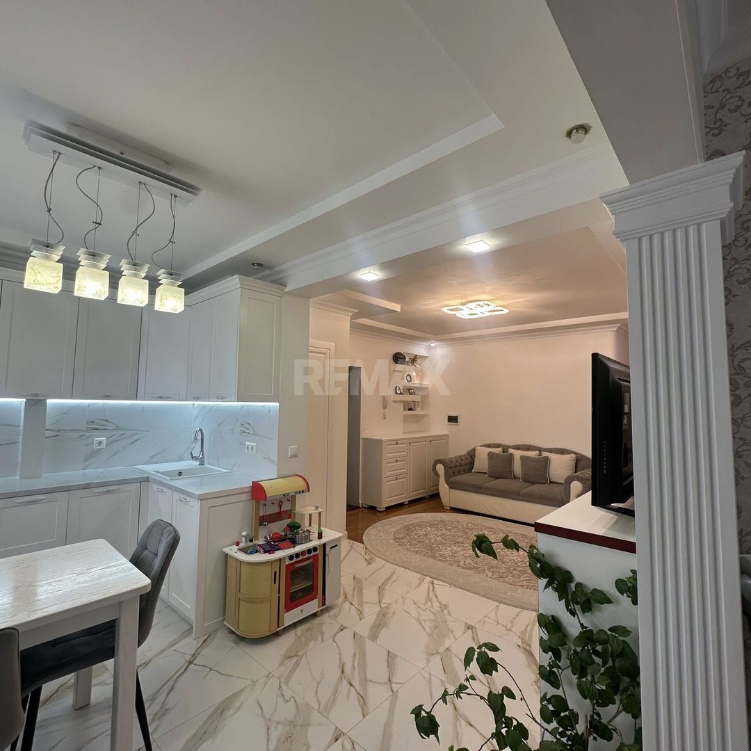 Apartament cu 3 camere Buiucani- Flacăra - Poză 3