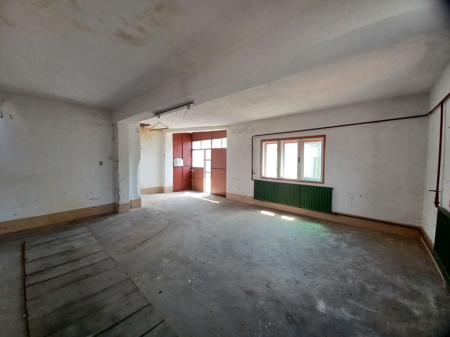 Casă, singur în curte, 500 mp, Muntele Găina. 157 000 E. Comision 0. - Poză 18