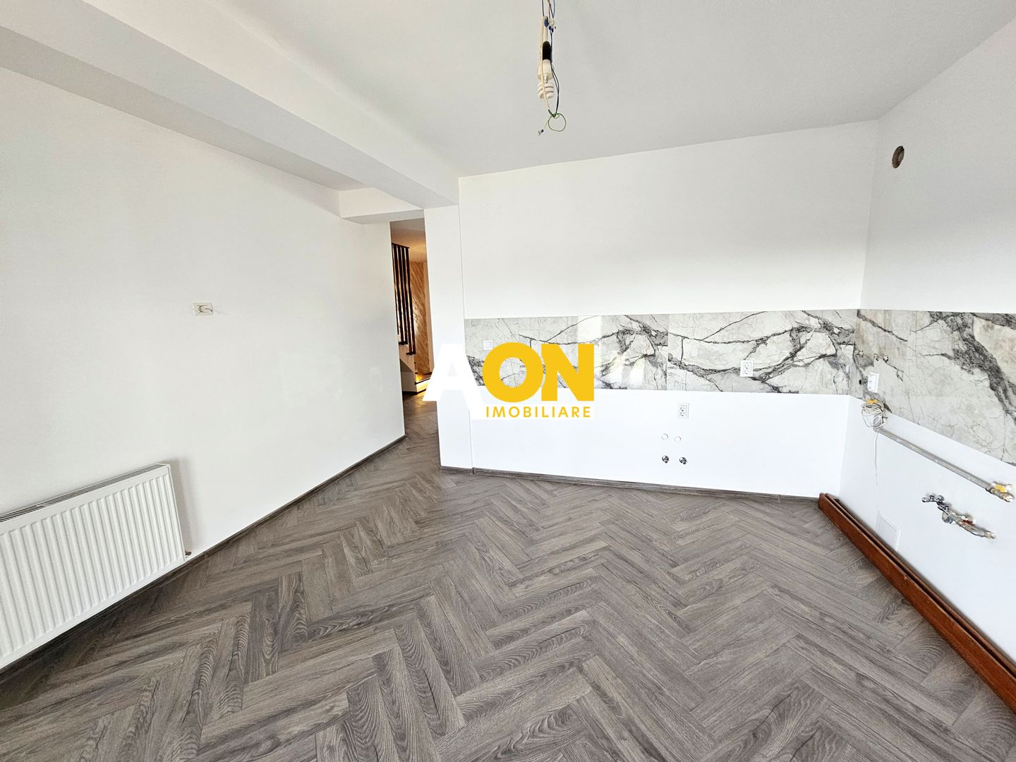 1/2 Duplex nou, 4 camere, finisat la cheie, 300 mp teren, zona Garii - Poză 10